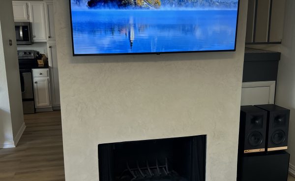 Ventian Plaster Fireplace Makeover